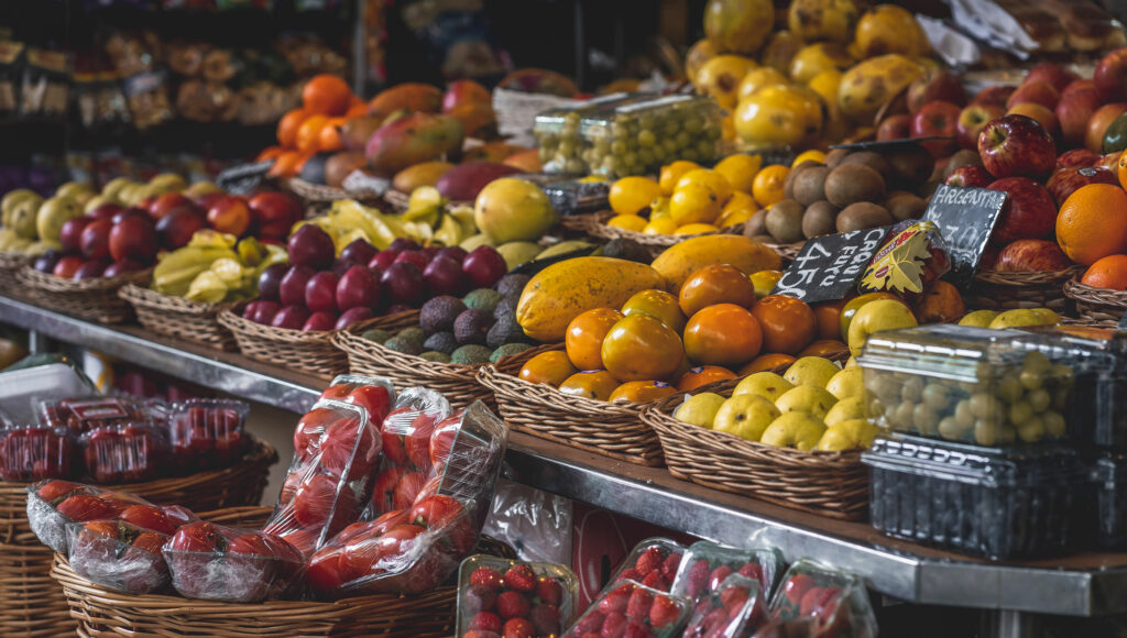 How much do you know about Fruit Market?