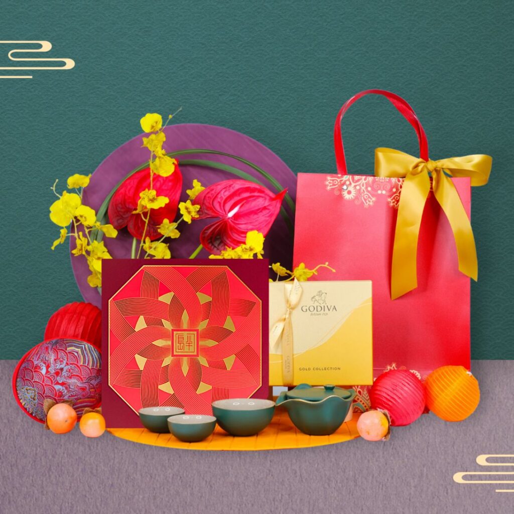 , How do Hong Kongers spend their Mid Autumn holiday?
