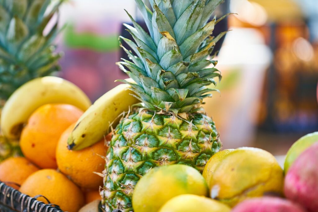 , <a></a><strong>7 Ways to Keep the Fresh Fruits</strong>