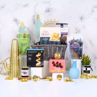 Gourmet hampers with free delivery Hong Kong