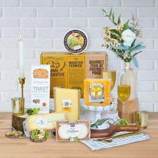 CHEESE CLUB Cheese and Crackers Classic
