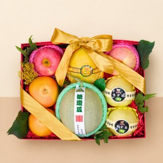 果籃-鮮果禮盒配蜜瓜、芒果及黃金梨