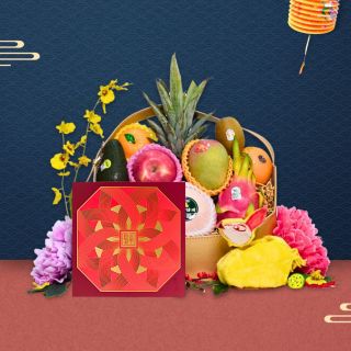 Sweet Golden Deluxe Mid-Autumn Fruit Hamper with Peninsula Mooncake