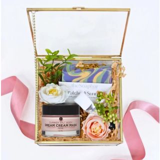 Radiant Gift Box
